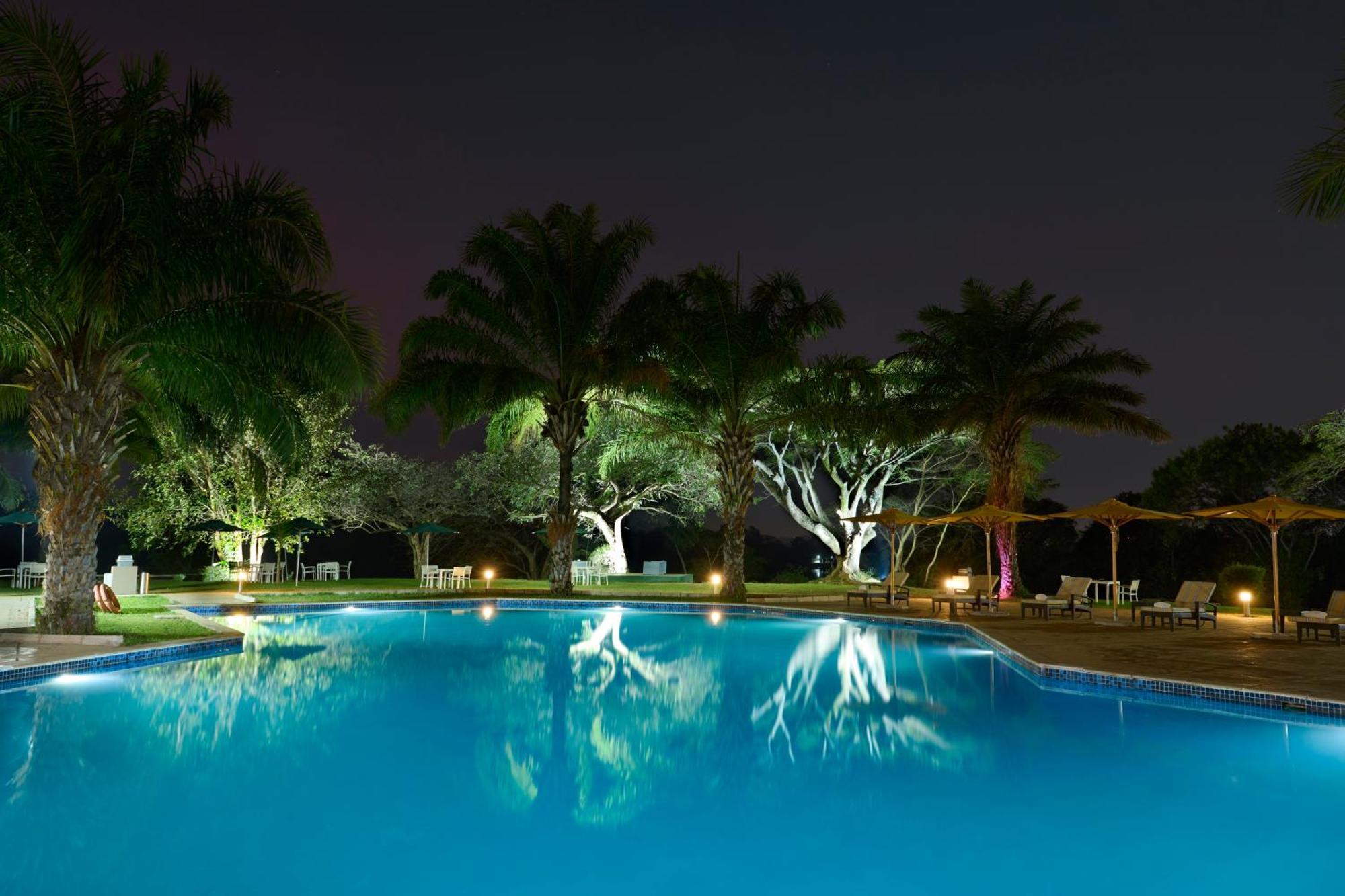Pullman Lubumbashi Grand Karavia. Hotel Kültér fotó